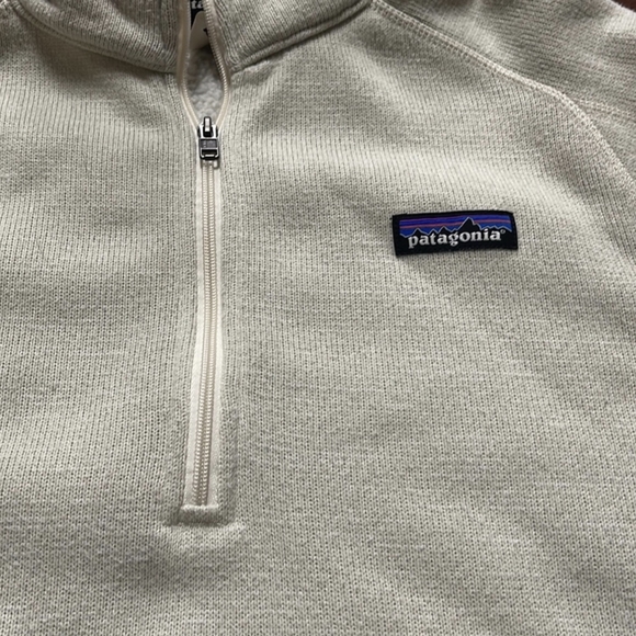 Patagonia Better Sweater Quarter Zip - Like New! - Picture 3 of 6